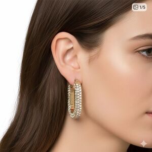 NWT Karl Lagerfeld Paris Elegant Gold Tone  Earrings
